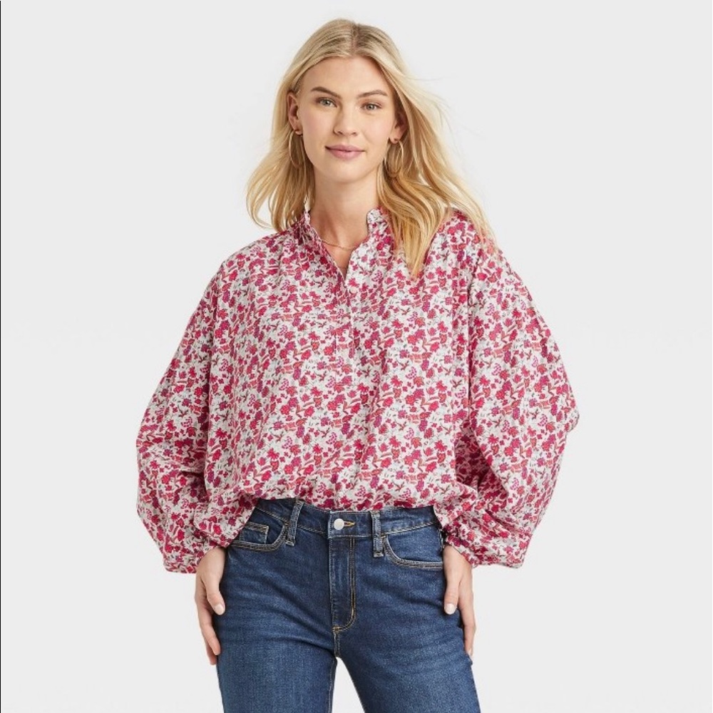 Universal Thread balloon sleeve poet blouse. XXL